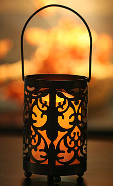 LED Flameless Hanging  Lantern with 5 Hour Timer  4x6