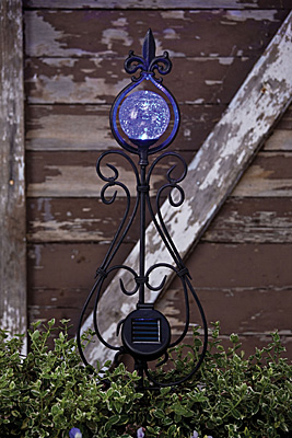 Solar Color Changing Garden Trellis by Toland