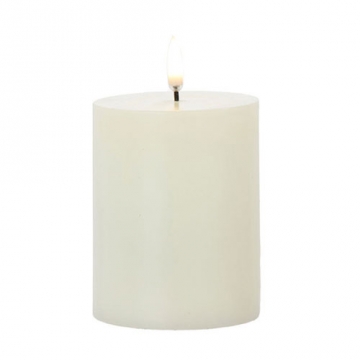Uyuni Flameless Candle 3 x 5 Ivory Pillar